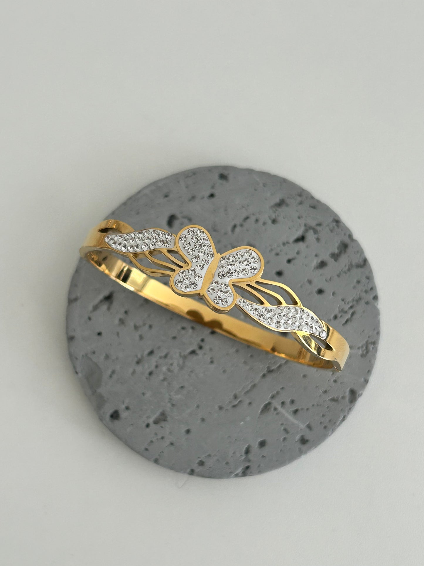 Mirielle bangle • Butterly bangle