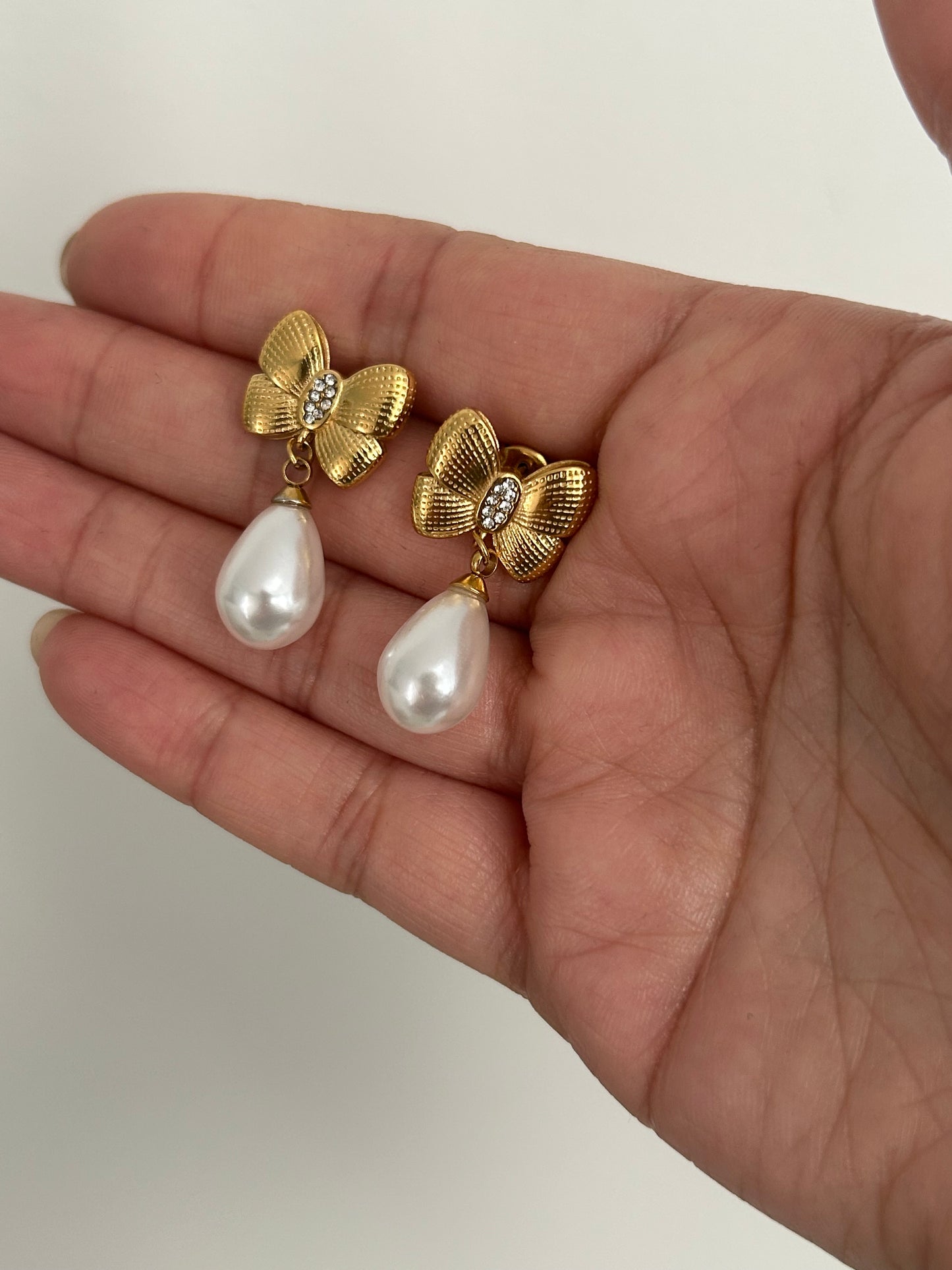 Willow earrings • Pearly Bow Drop earrings