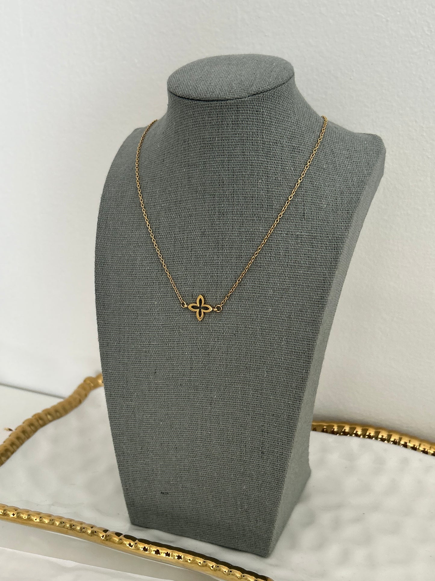 Priya necklace • Dainty Four Petals Gold Flower Necklace