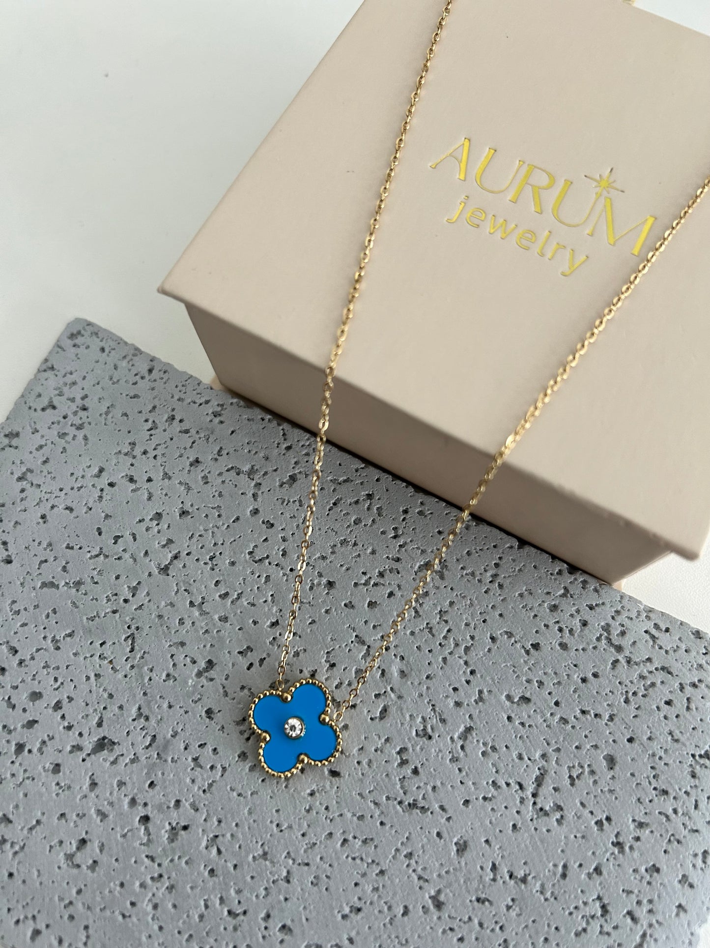 Ameera necklace • Four Leaf Clover Necklace with a Crystal