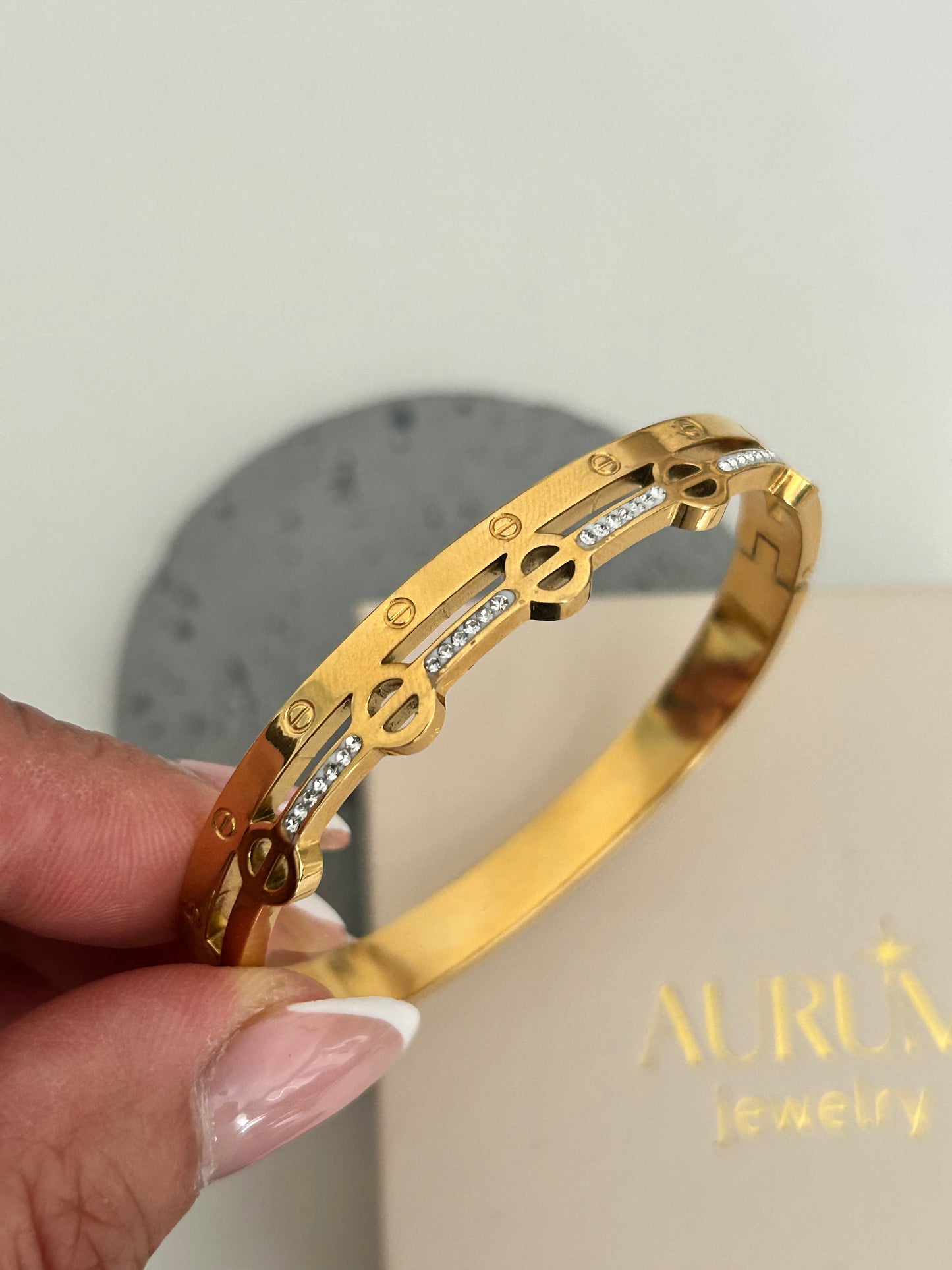 Sophiya bangle