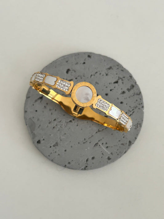 Elowen bangle • White Bangle