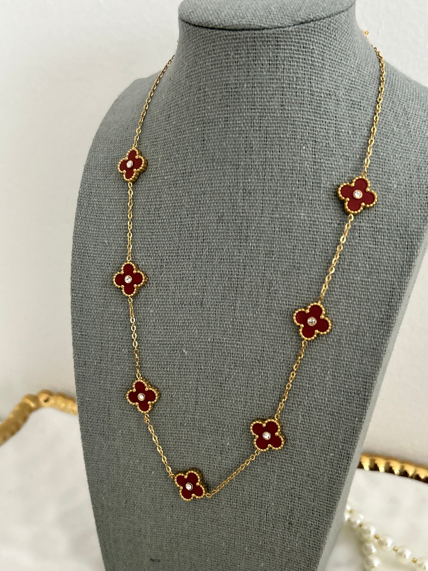 Ameera multiclover necklace -  Lucky Sparkle Clover All Over Clover Necklace