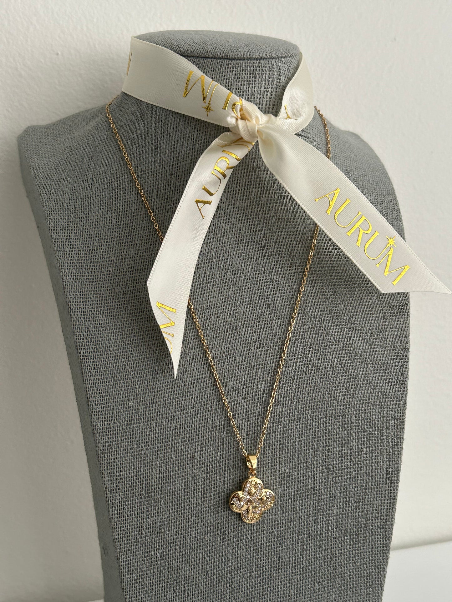 Anmol Necklace • Sparkle Bliss Clover Necklace