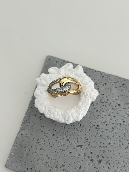 Andrea Ring • Gold ring