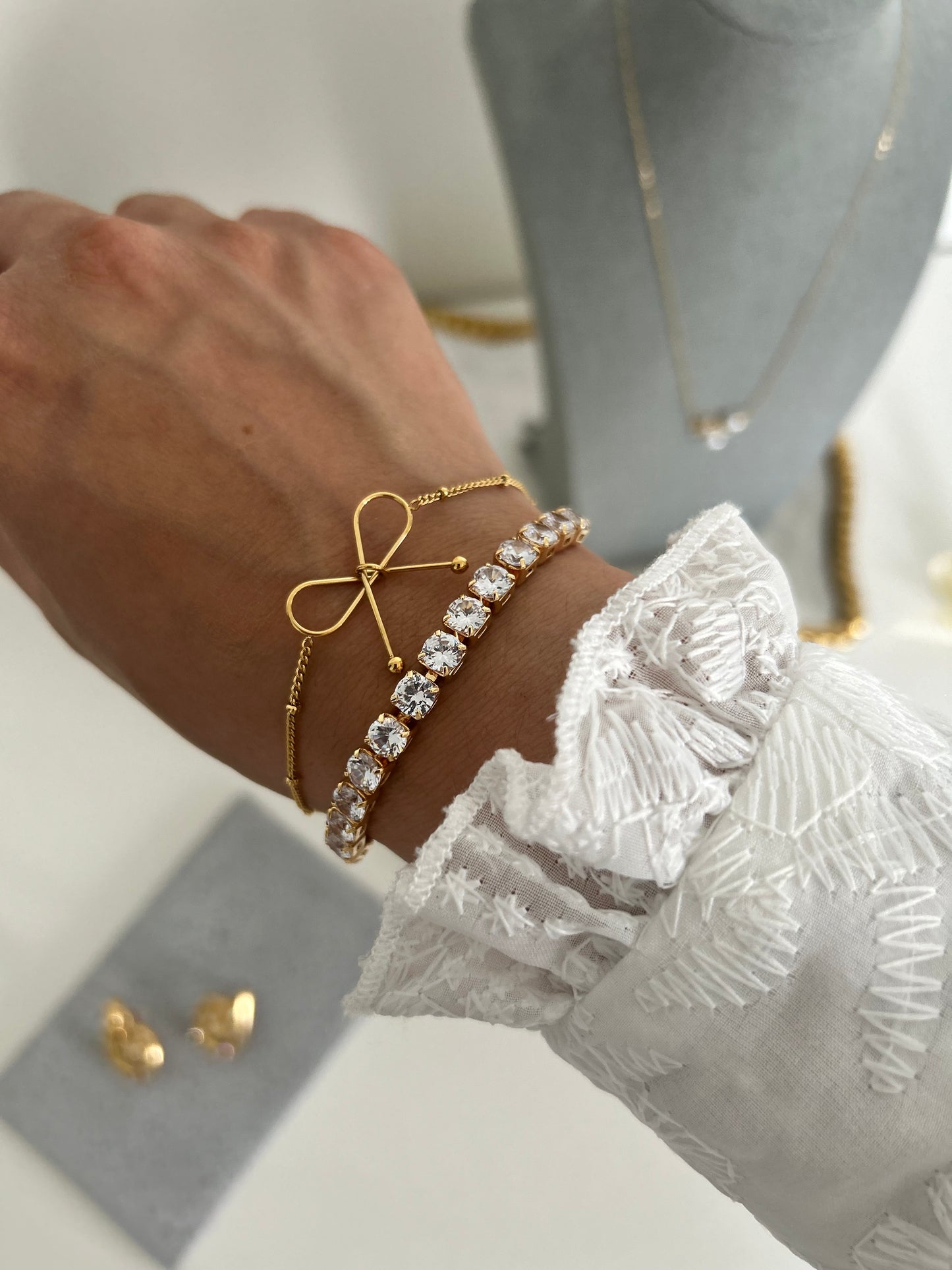 Anais Gold Bow Bracelet