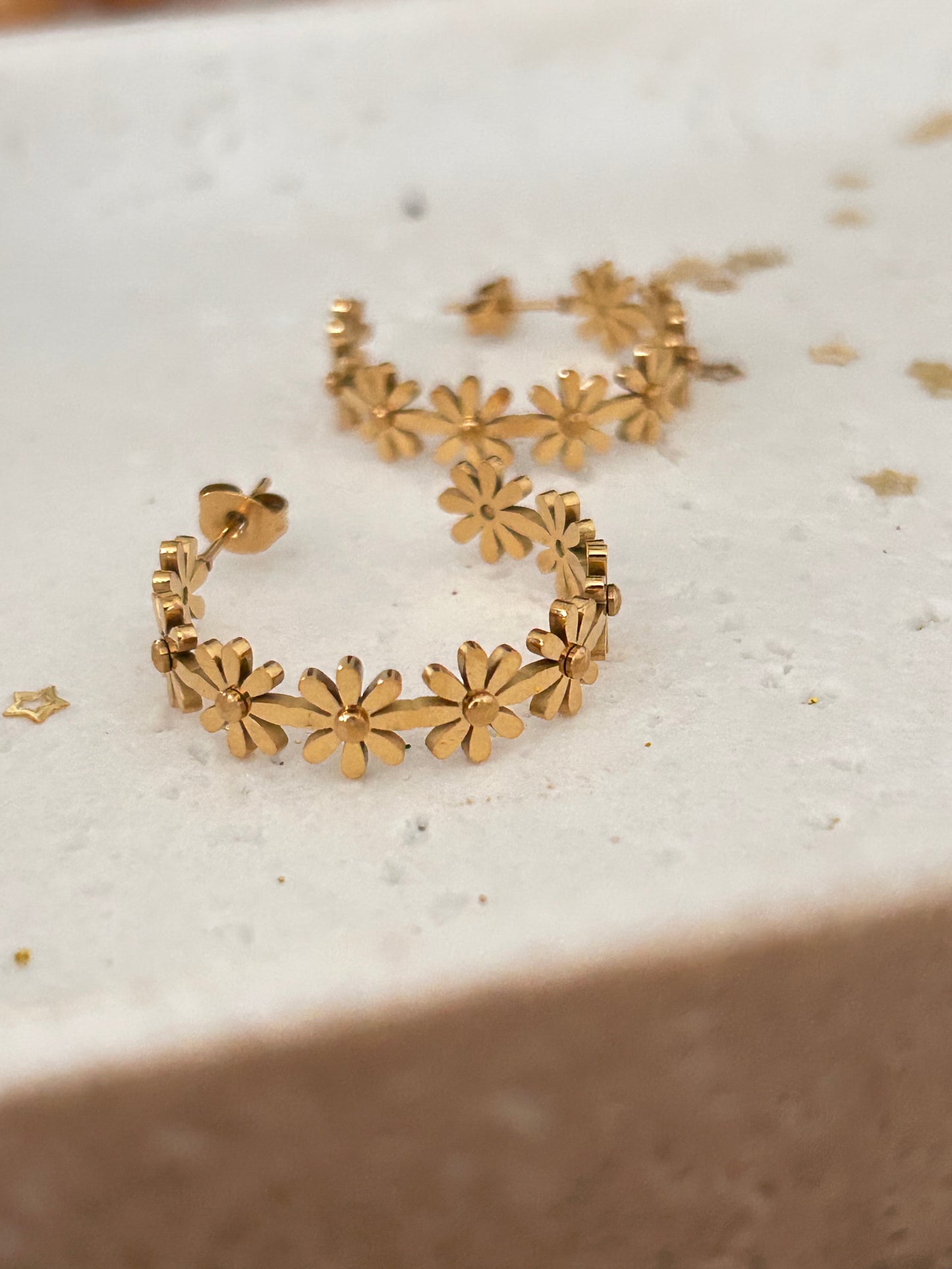 Daisy hoops • Daisy Flower hoops