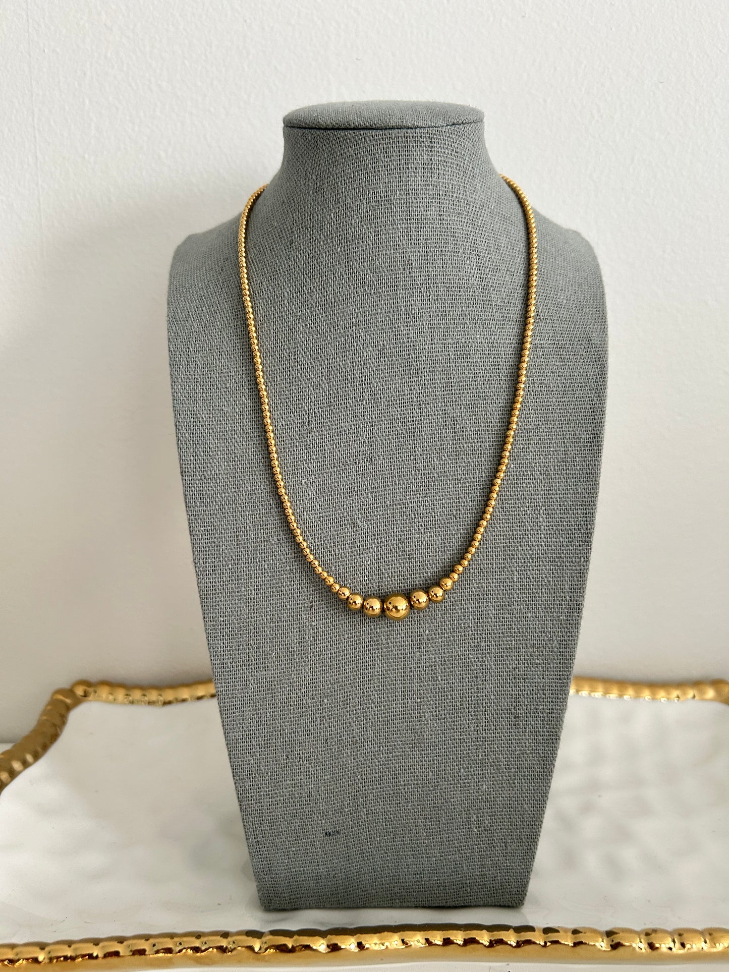 Iris necklace • Beaded Gold Necklace