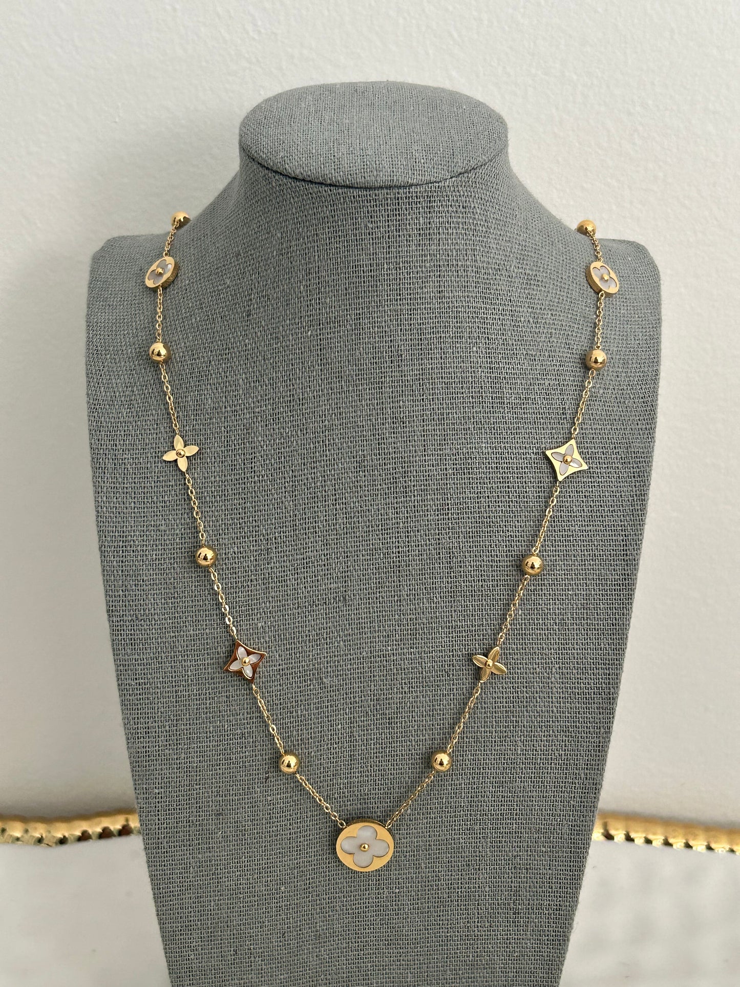 Mounia Necklace