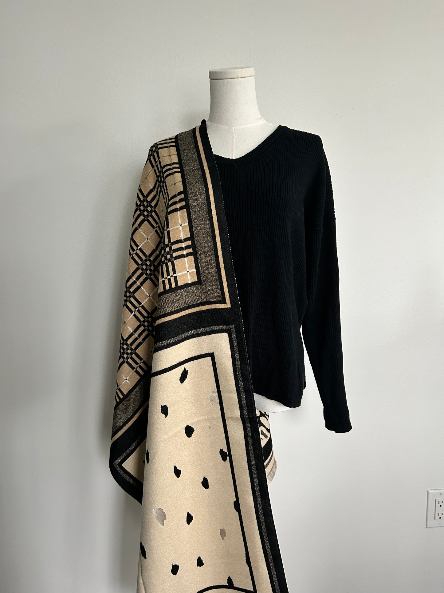 Cashmere feel shawl