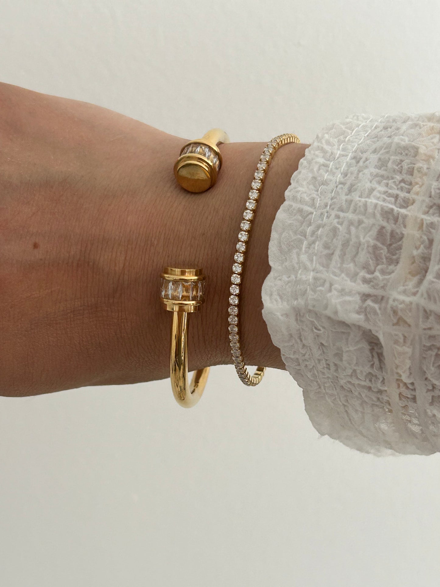 Elysia Cuff bangle