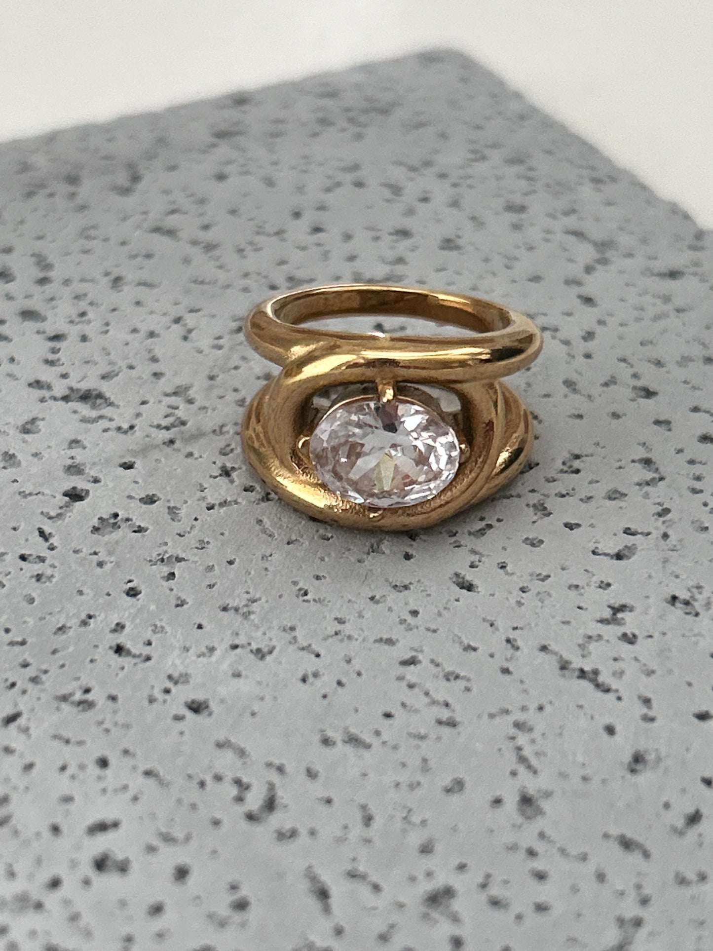 gold non-tarnish chunky ring