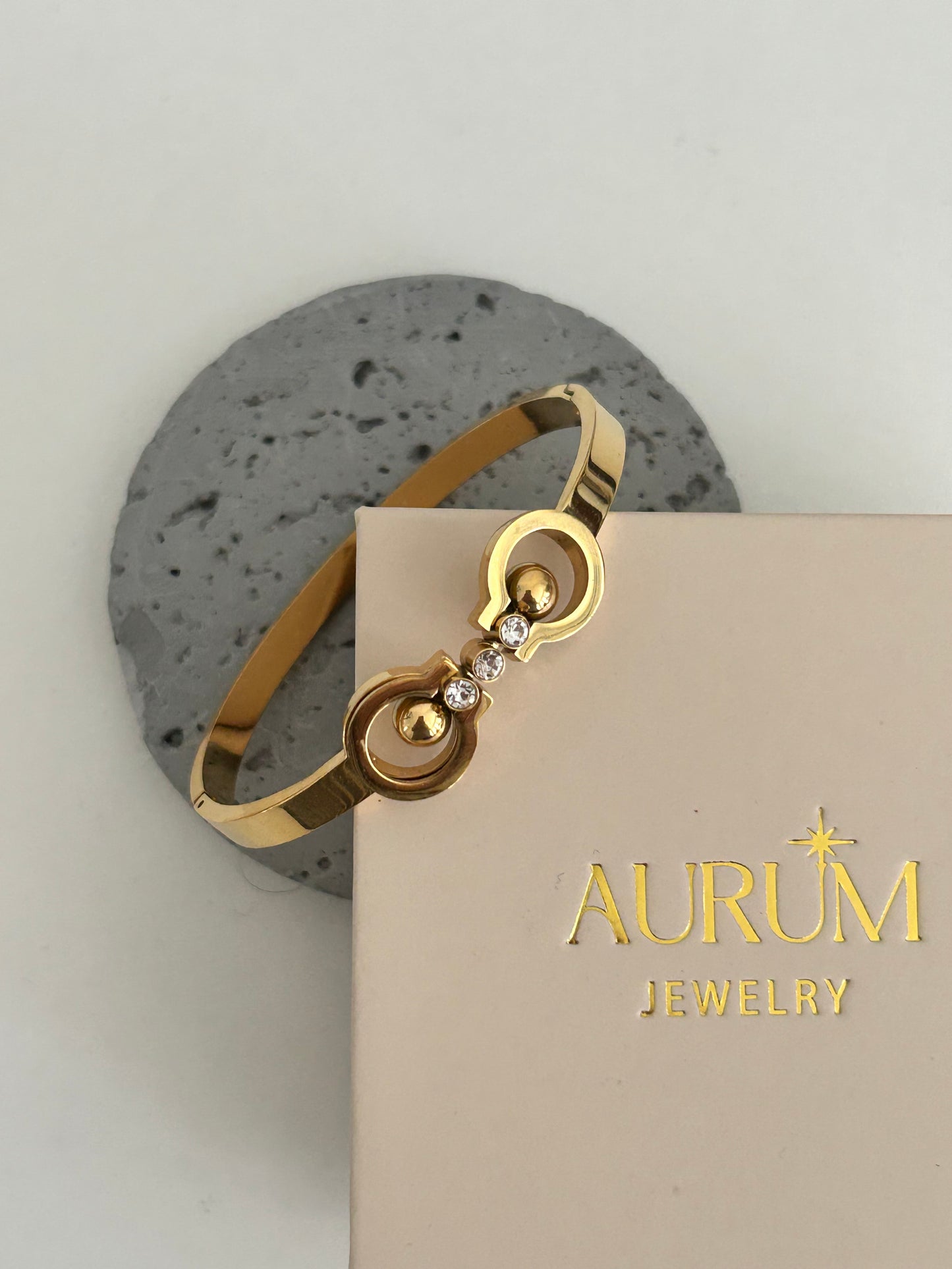 Elara bangle