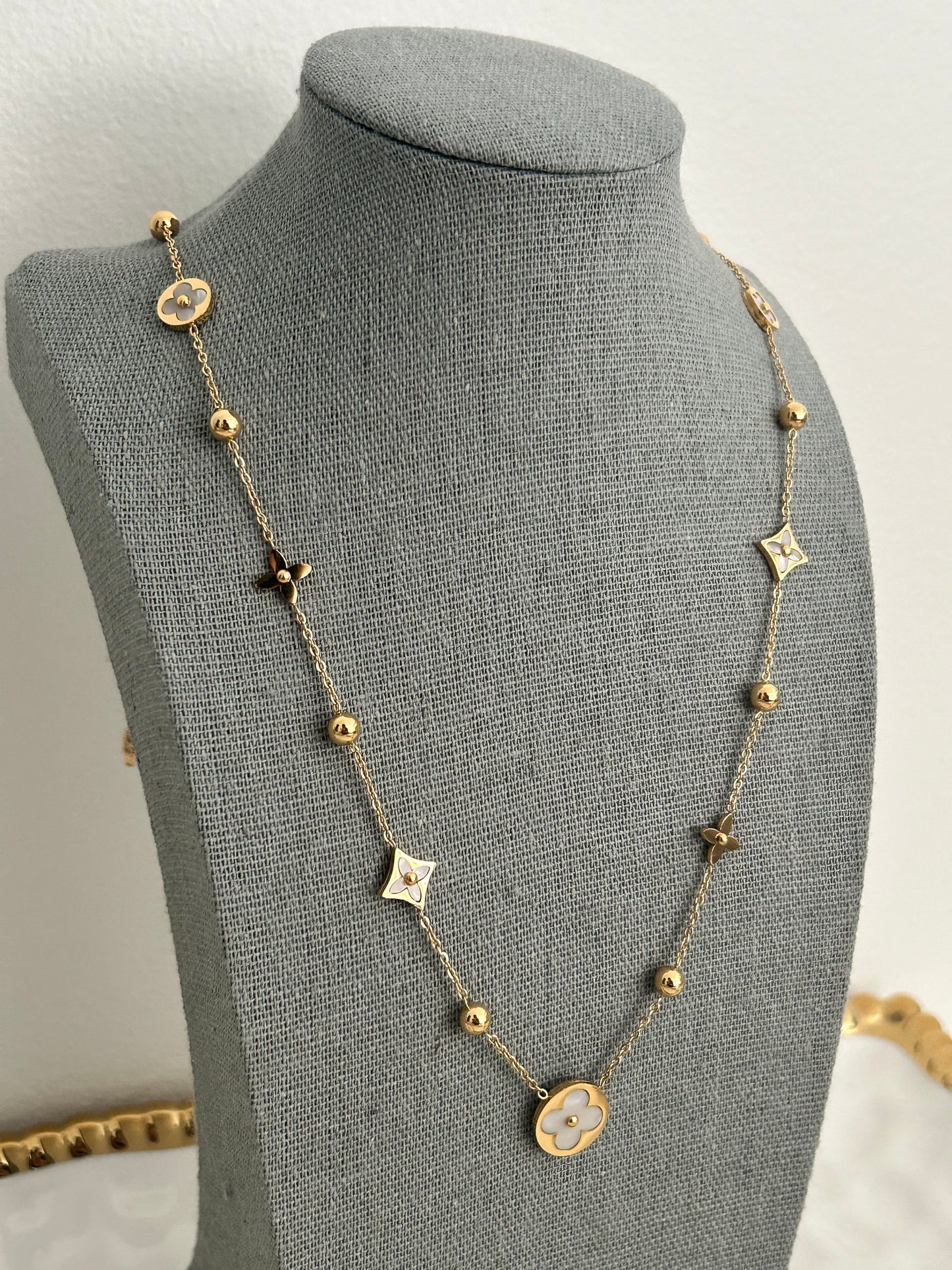 Mounia Necklace