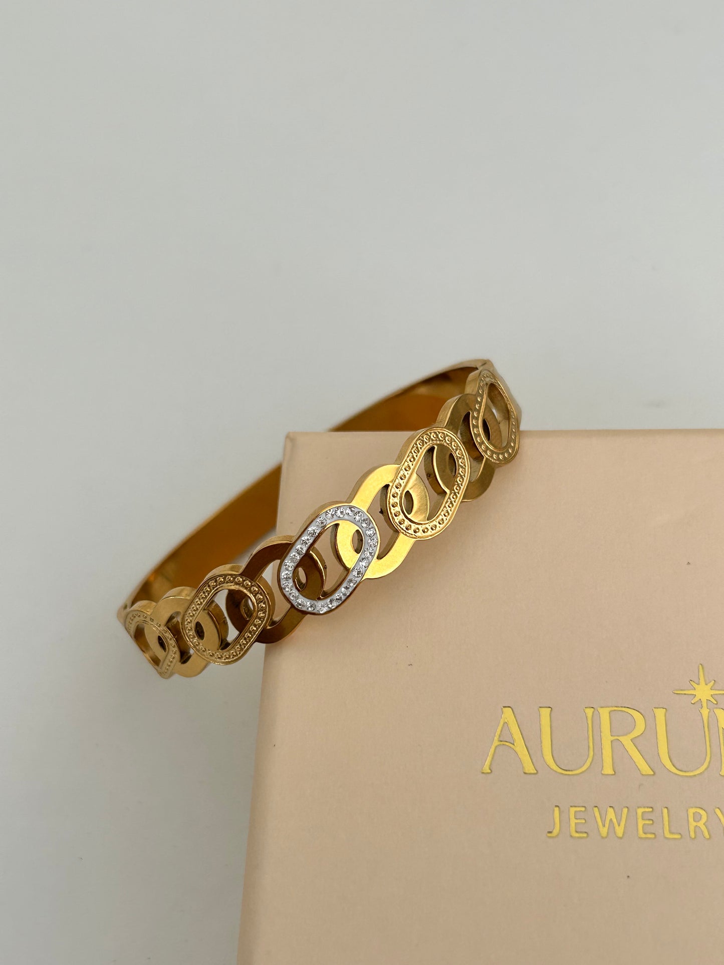 Aurelie bangle • Gold Chain design bangle