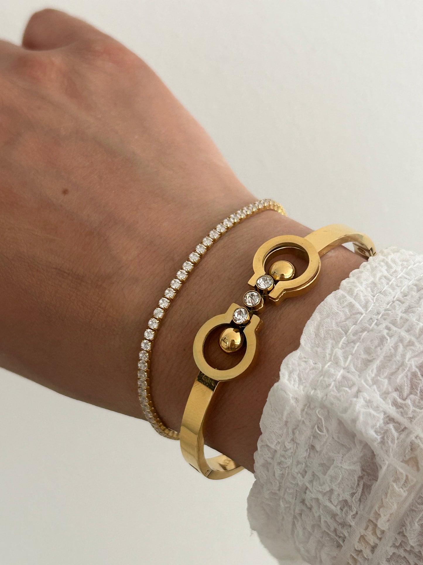 Elara bangle