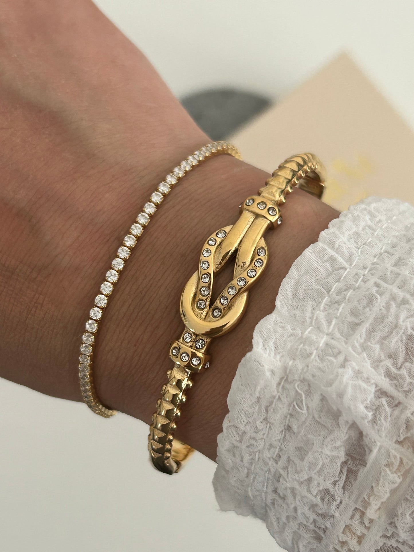Isolde bangle