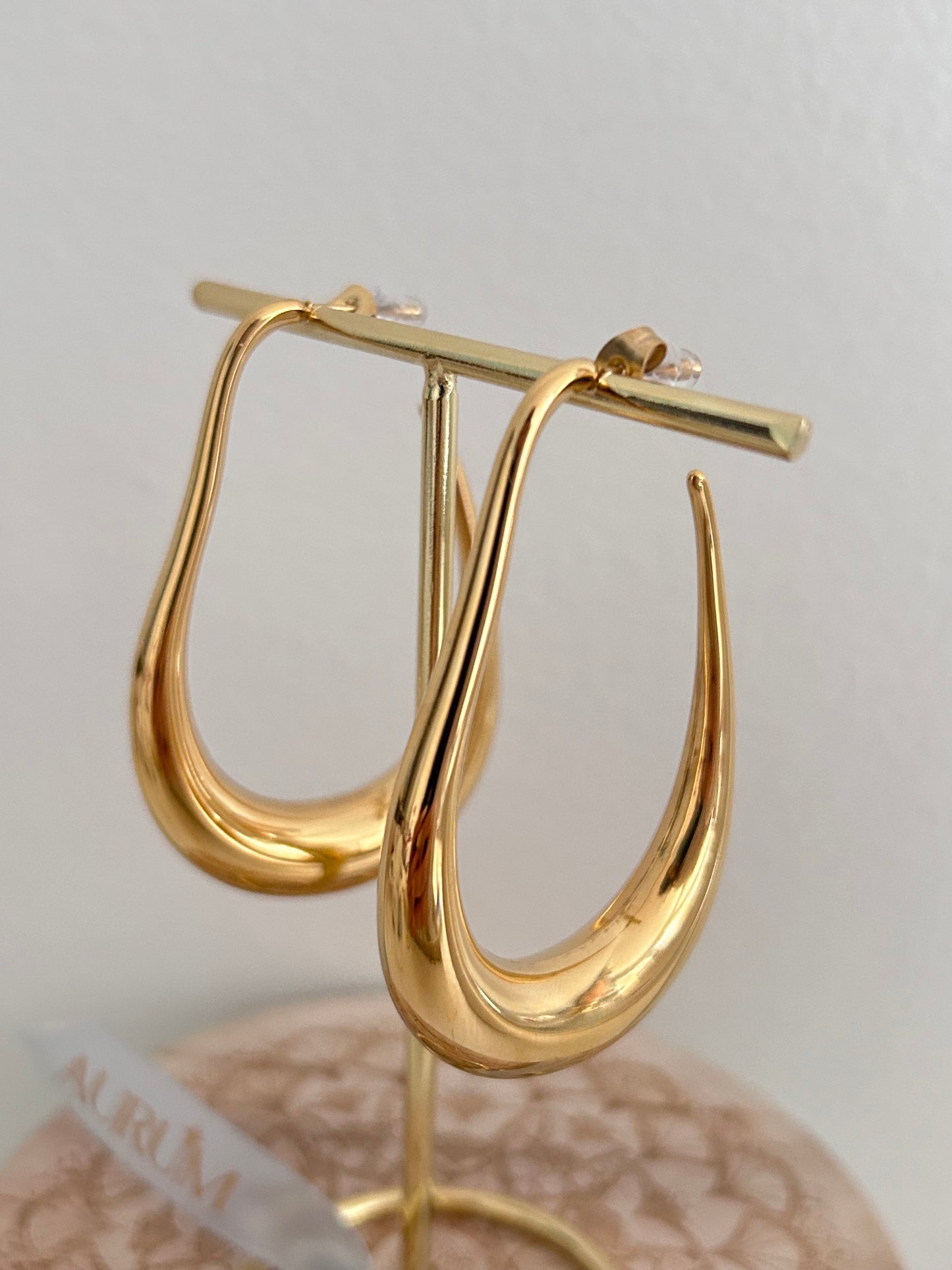 Gini Hoop Earrings