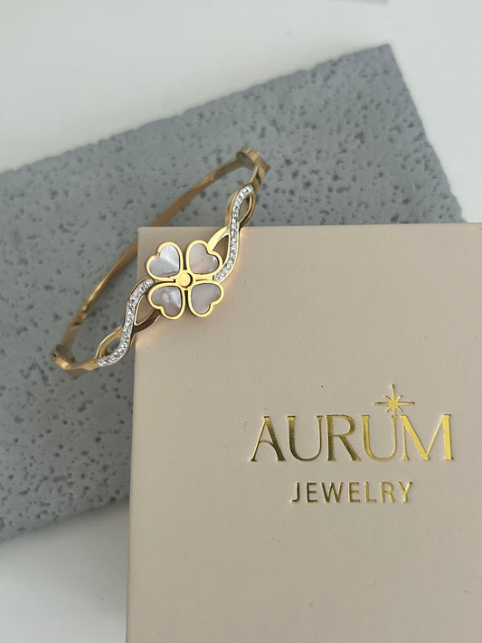 Ondine bangle • Lucky Clover bangle