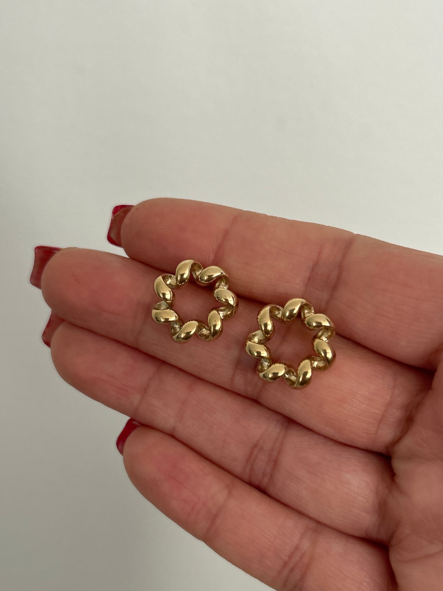 Beatrice studs earrings