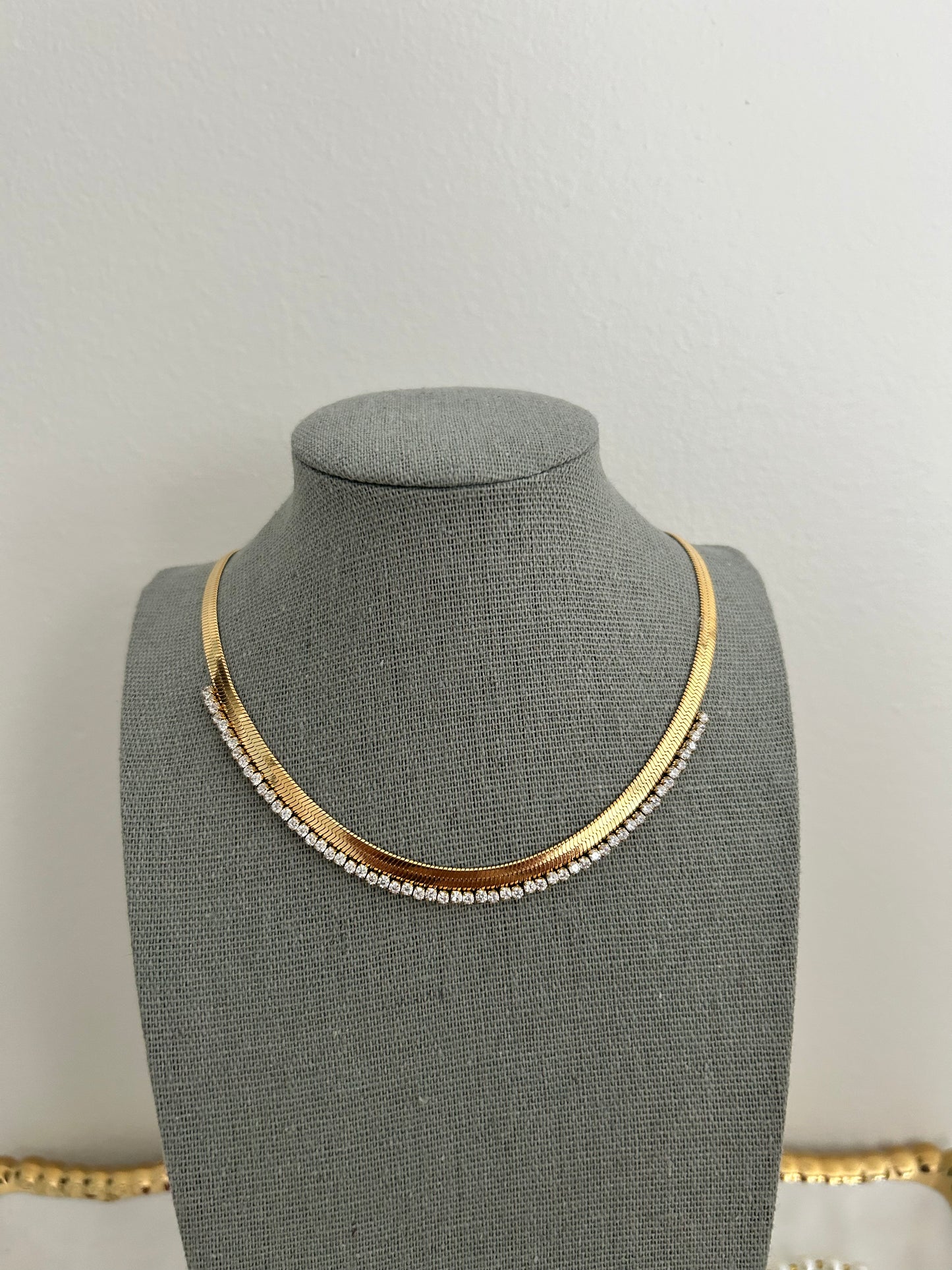 Farida Necklace • Snake Crystal chain Necklace