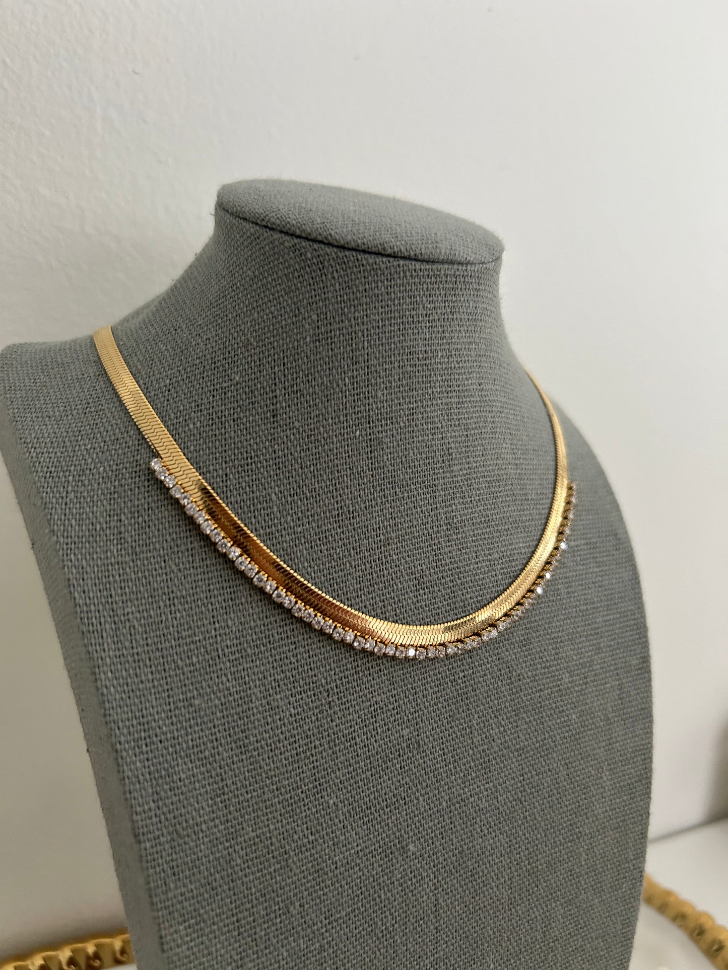 Farida Necklace • Snake Crystal chain Necklace