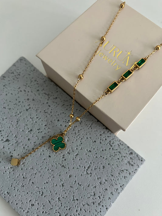 Bayan necklace • Dainty Emerald necklace with a four leaf green clover