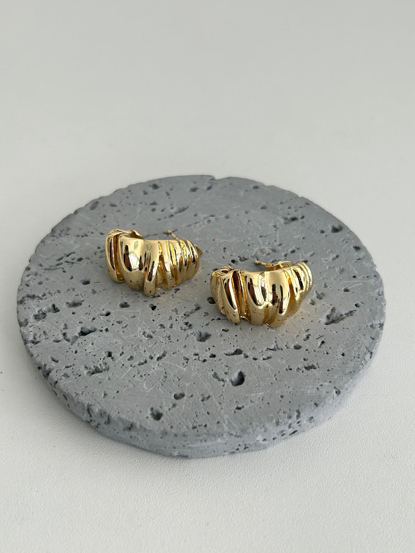 Maha earrings • Irregular-shaped Statement earrings