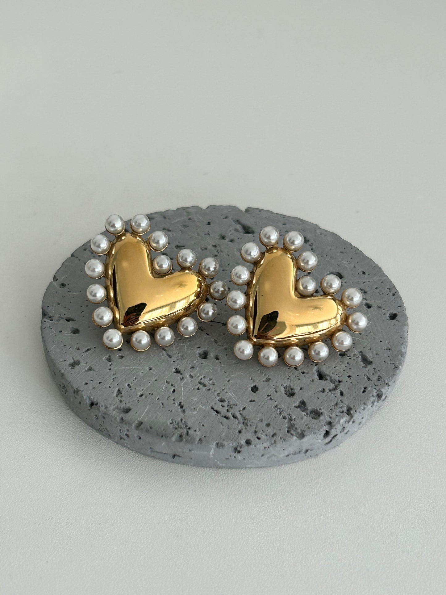 Chunky Pearl Heart Earrings