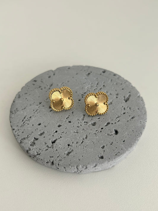 Aliya earrings - Four Leaf Clover Stud Earrings