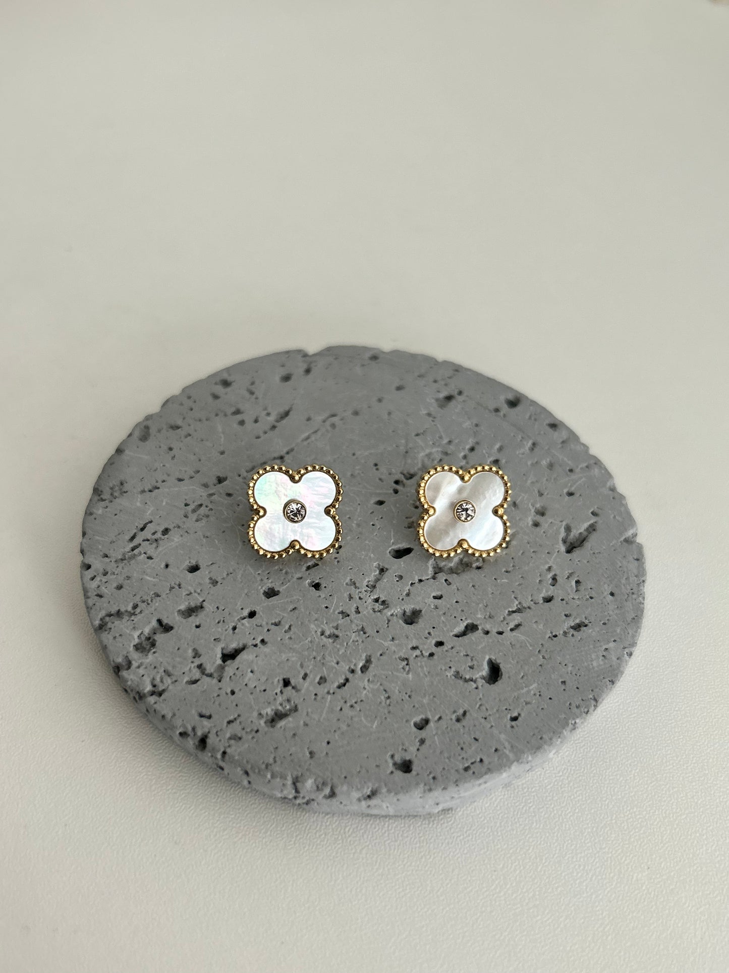 Ameera earrings - Lucky Sparkle Clover Earrings