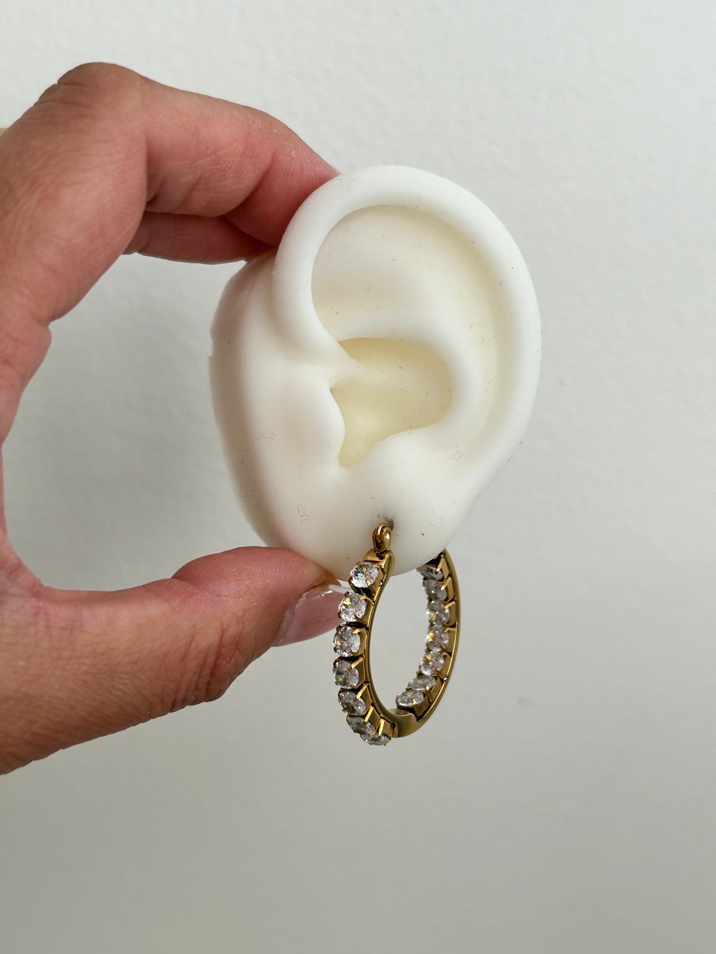 Veronica Hoop Earrings