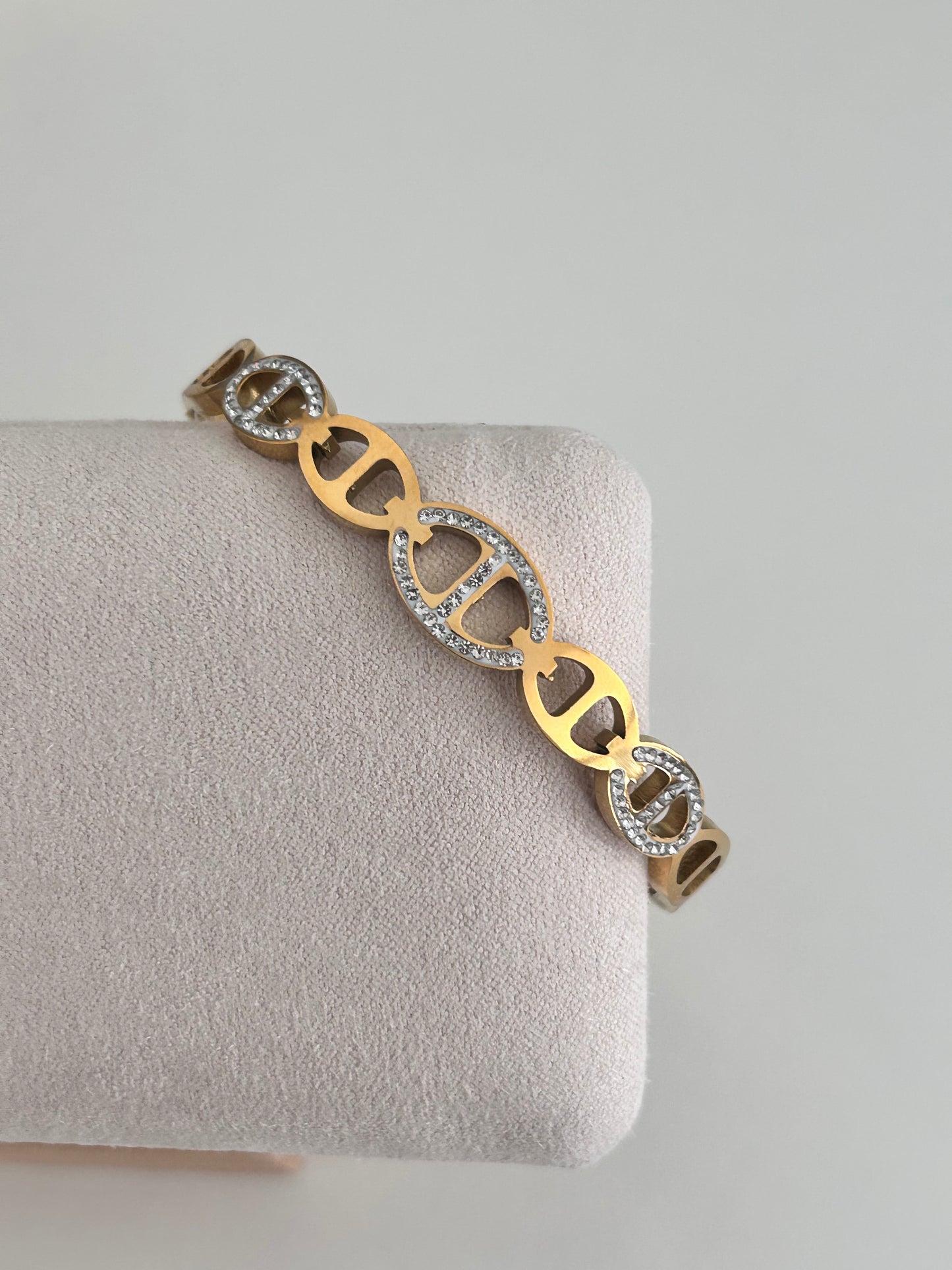 Claire bangle •  Chain link rhinestone bangle