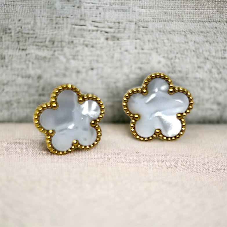 Assiya earrings • Coloured Flower Earrings