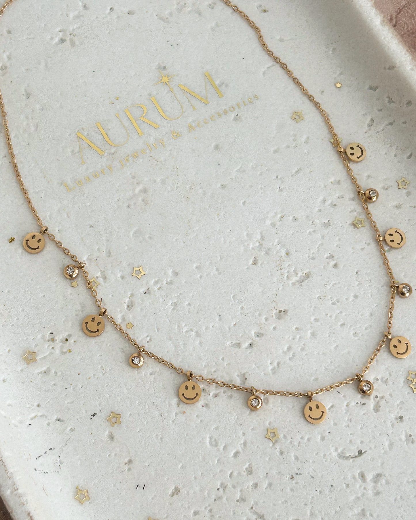 Samra necklace • Happy face necklace