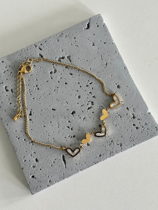 Madeline anklet • Heart anklet