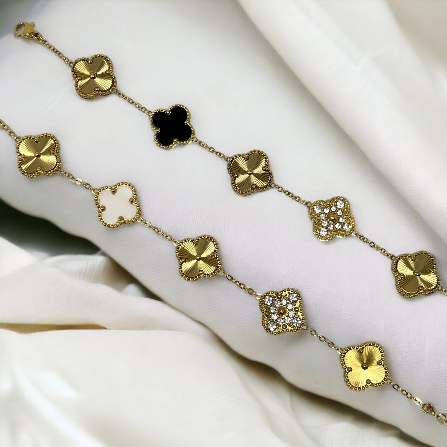 Alayna bracelet • Rhinestone and gold clover bracelet - Aurum Jewelry & Accessories