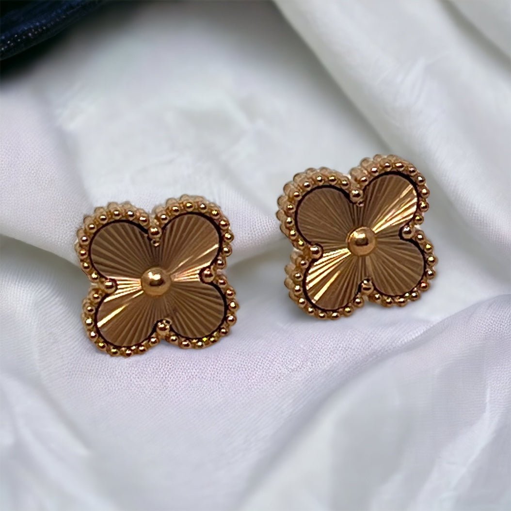 Aliya earrings - Four Leaf Clover Stud Earrings - Aurum Jewelry & Accessories